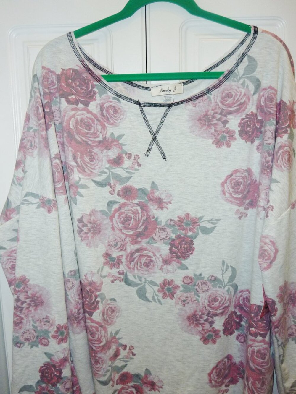 NWT Lovely J Gray Shabby Chic Floral Roses L/S Shirt Size 5X 6X
